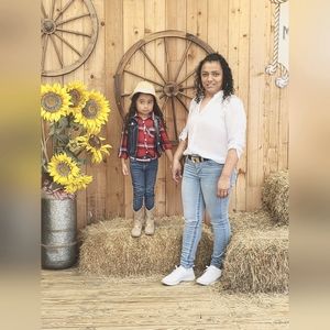 Meet your Posher, Sandra